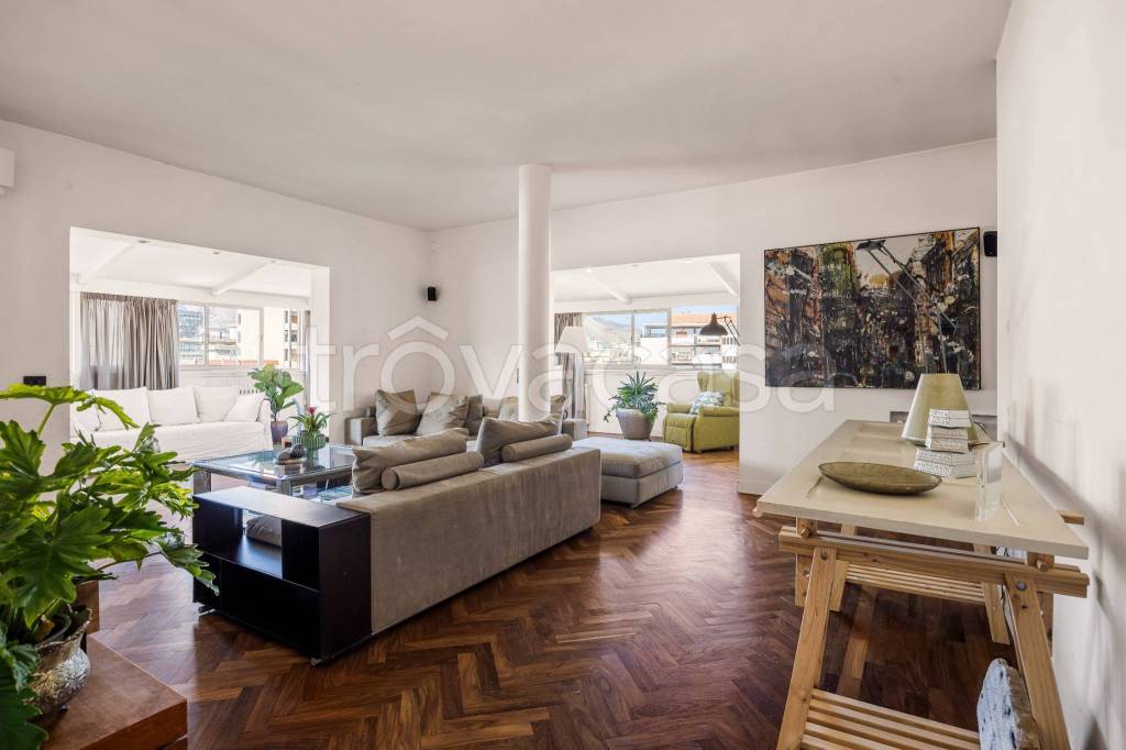 appartamento in vendita a Palermo