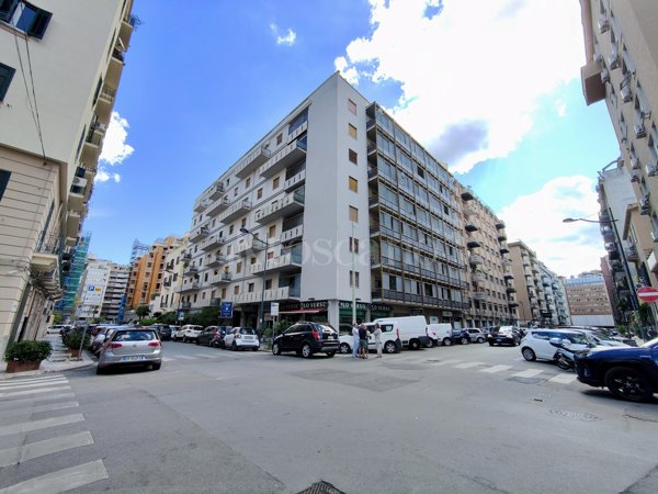 appartamento in vendita a Palermo in zona Libertà