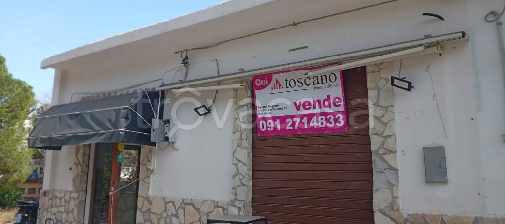 negozio in vendita a Palermo in zona Borgo Nuovo