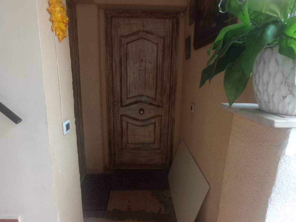 appartamento in vendita a Palermo in zona Zisa