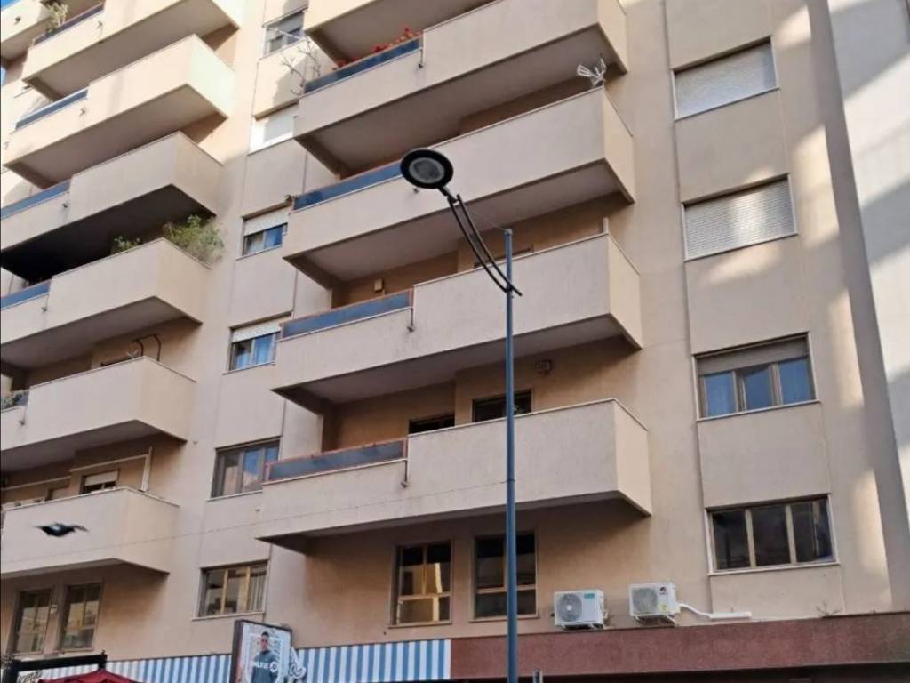 appartamento in vendita a Palermo in zona Libertà