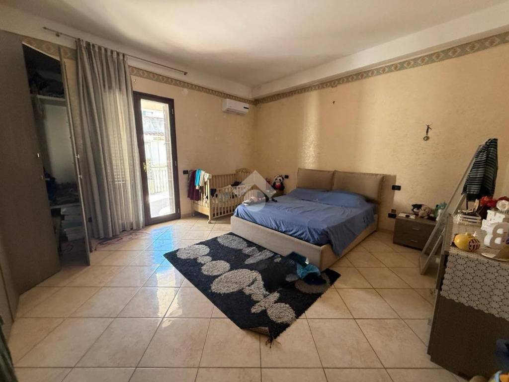 appartamento in vendita a Palermo in zona Partanna