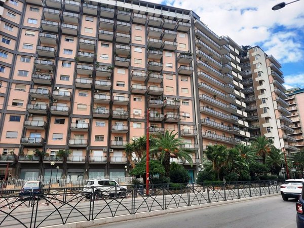 monolocale in vendita a Palermo in zona Malaspina/Palagonia