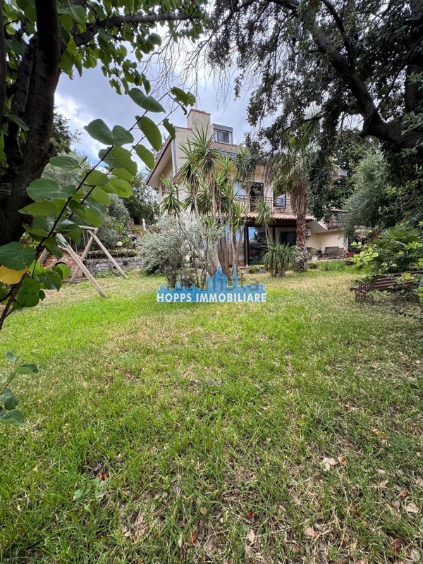 casa indipendente in vendita a Palermo in zona Boccadifalco