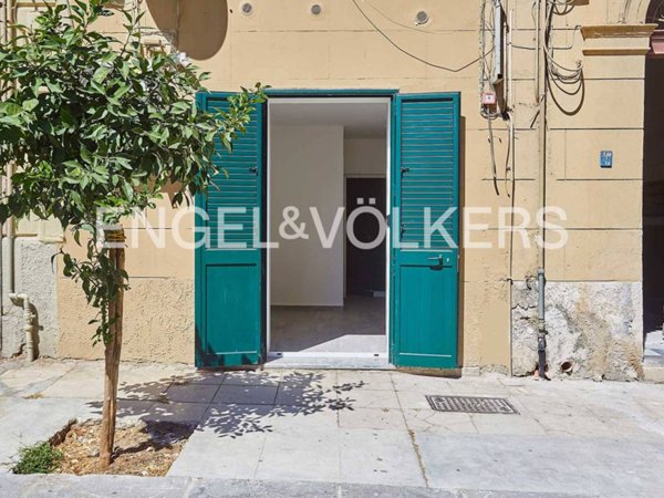 appartamento in vendita a Palermo in zona Centro storico