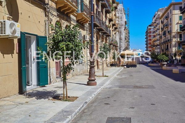 appartamento in vendita a Palermo in zona Centro storico