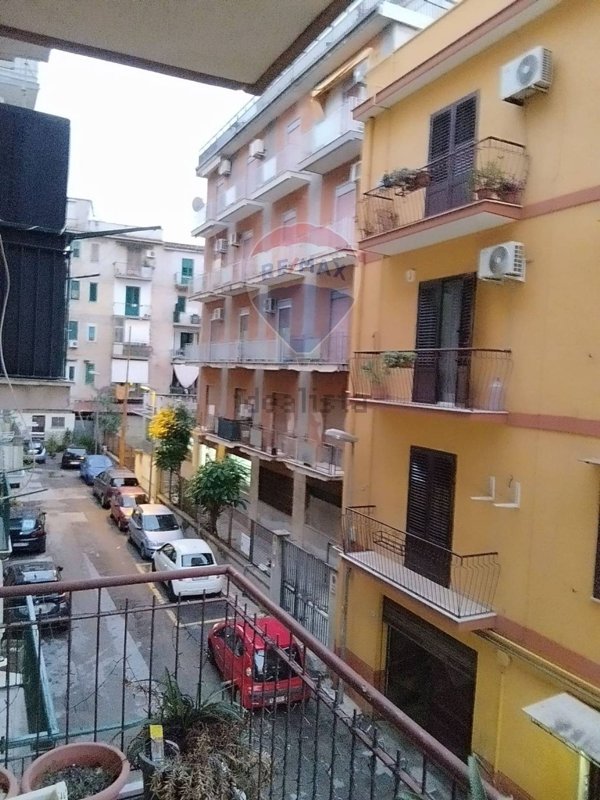 appartamento in vendita a Palermo in zona Zisa