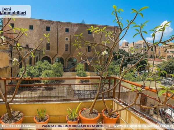 appartamento in vendita a Palermo in zona Centro storico