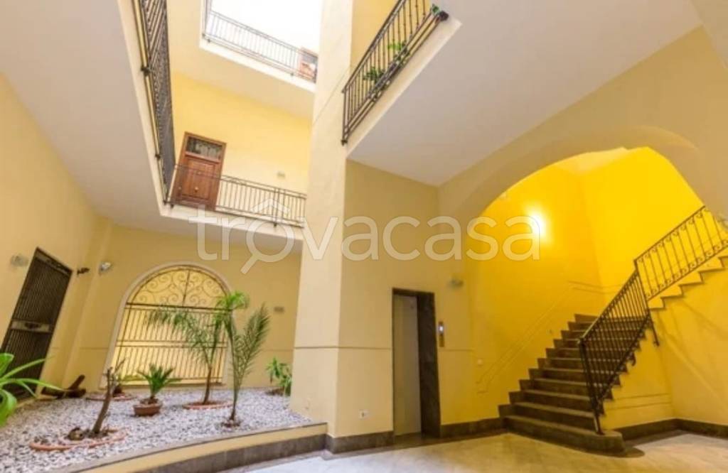 appartamento in vendita a Palermo in zona Centro storico