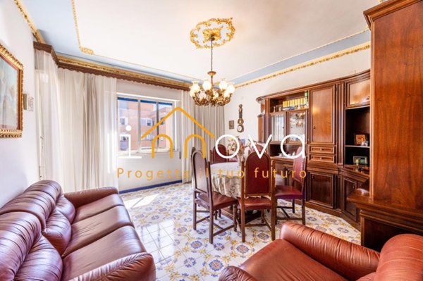 appartamento in vendita a Palermo in zona Chiavelli