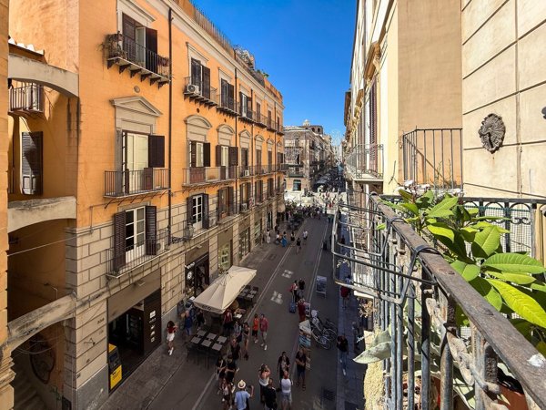 appartamento in vendita a Palermo in zona Centro storico