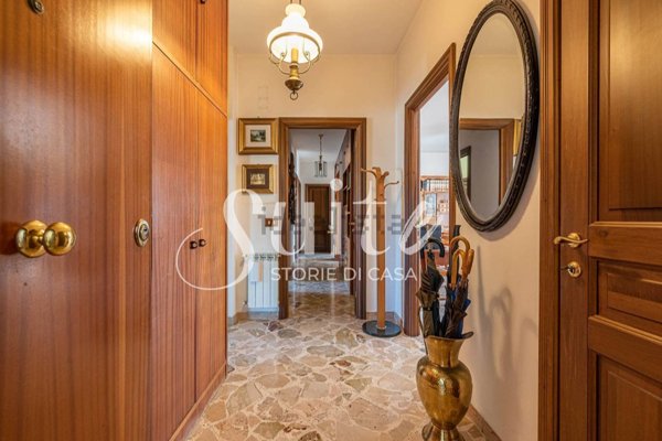 appartamento in vendita a Palermo in zona Mezzomonreale