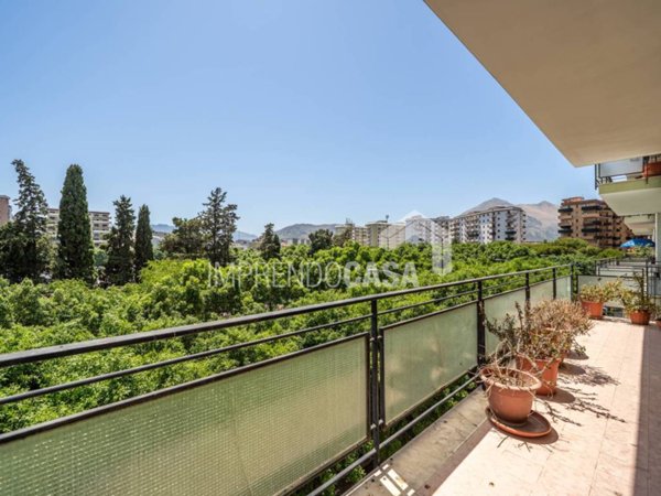 appartamento in vendita a Palermo in zona Libertà