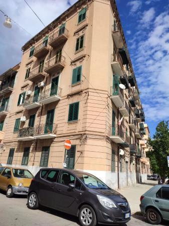 appartamento in vendita a Palermo in zona Montegrappa / Santa Rosalia