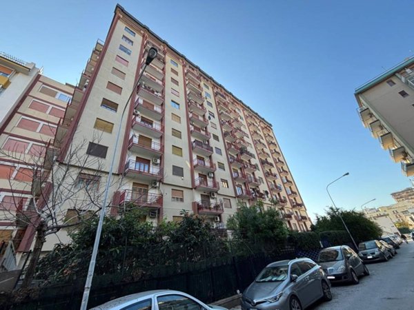 appartamento in vendita a Palermo in zona Noce