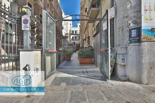 appartamento in vendita a Palermo in zona Politeama