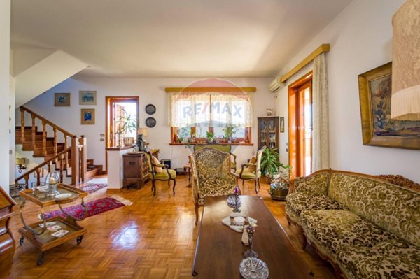 casa indipendente in vendita a Palermo in zona Baida