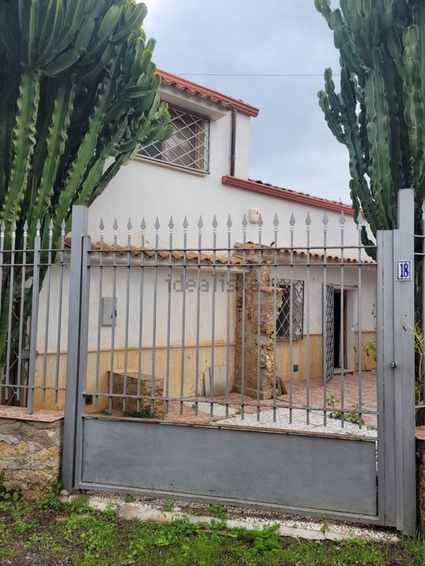 casa indipendente in vendita a Palermo in zona Pallavicino