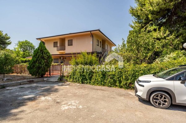 appartamento in vendita a Palermo in zona Mondello