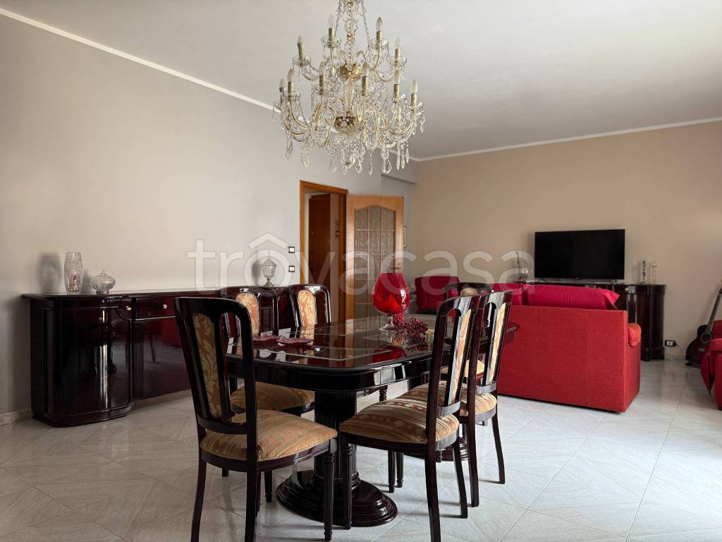 appartamento in vendita a Palermo in zona Chiavelli