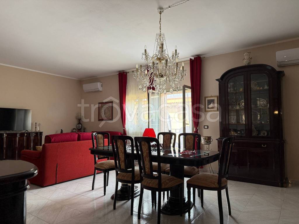 appartamento in vendita a Palermo in zona Chiavelli