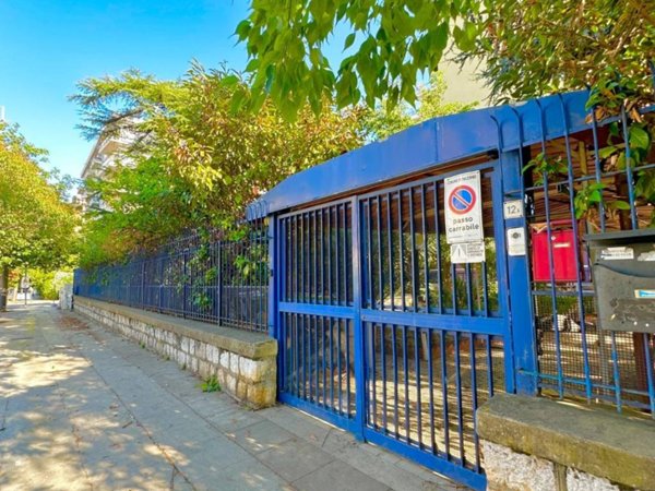 appartamento in vendita a Palermo in zona Politeama