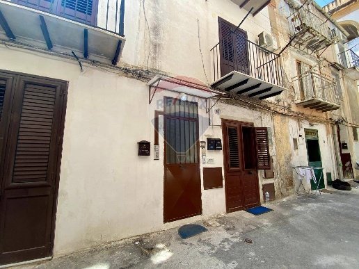 appartamento in vendita a Palermo in zona Centro storico