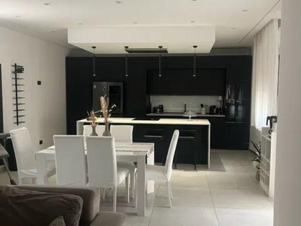 appartamento in vendita a Palermo in zona Montepellegrino