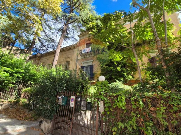 appartamento in vendita a Palermo in zona Libertà