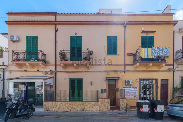 appartamento in vendita a Palermo in zona Mondello