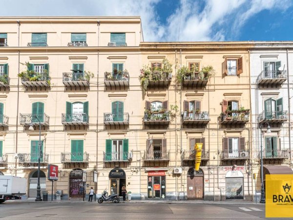 negozio in vendita a Palermo in zona Politeama