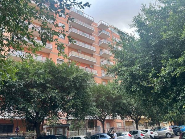 appartamento in vendita a Palermo in zona Zisa