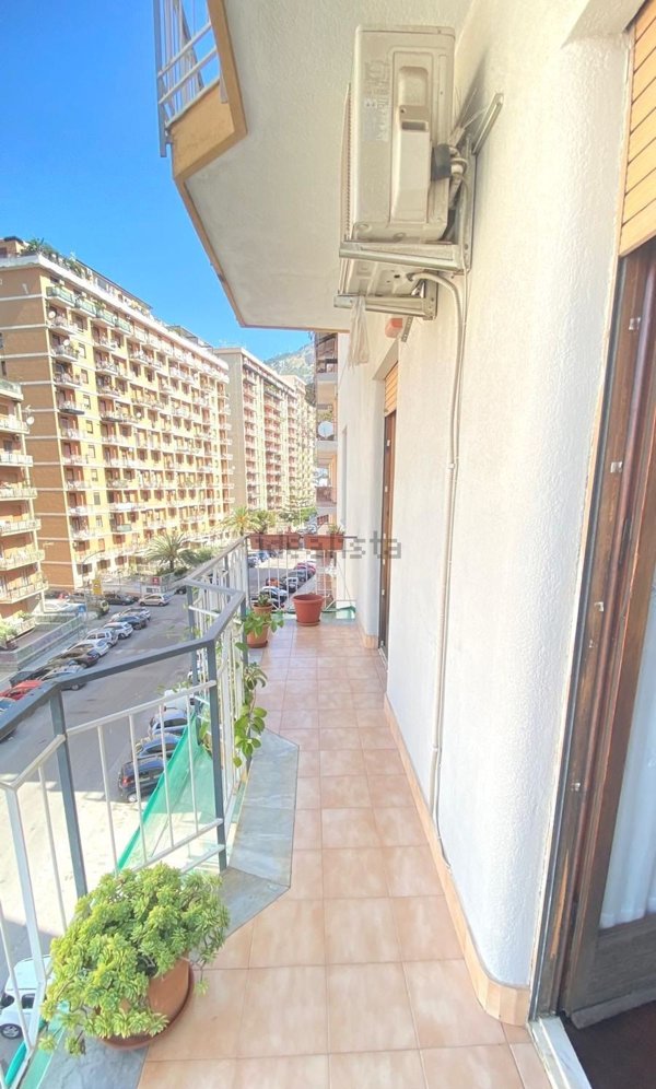 appartamento in vendita a Palermo in zona Montepellegrino