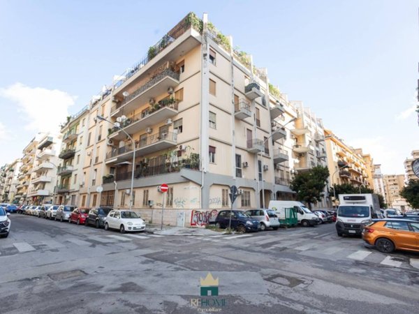 appartamento in vendita a Palermo in zona Libertà