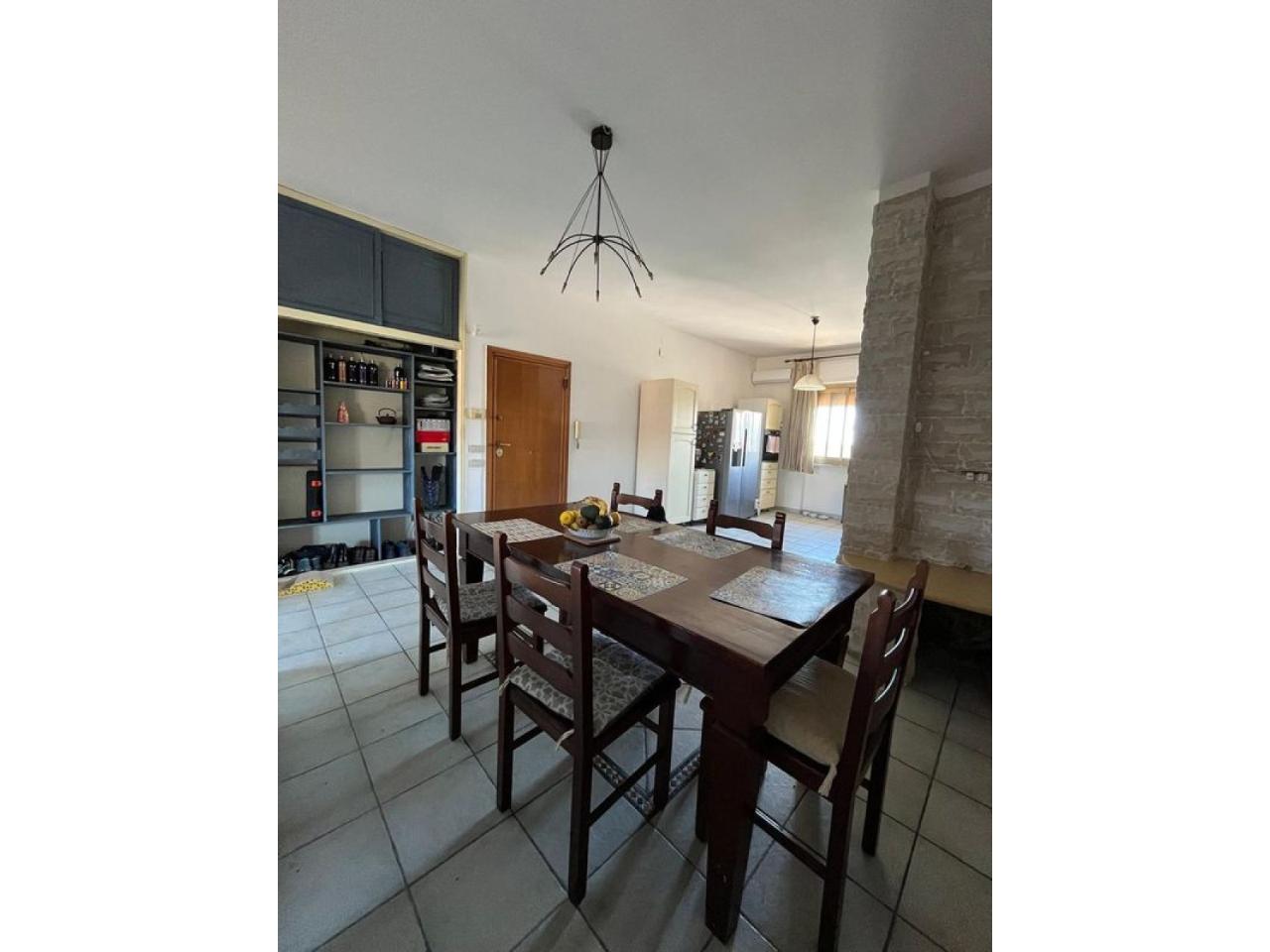 appartamento in vendita a Palermo in zona Partanna