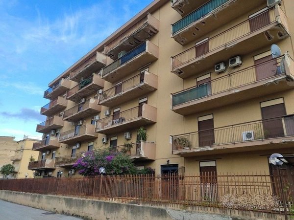 appartamento in vendita a Palermo