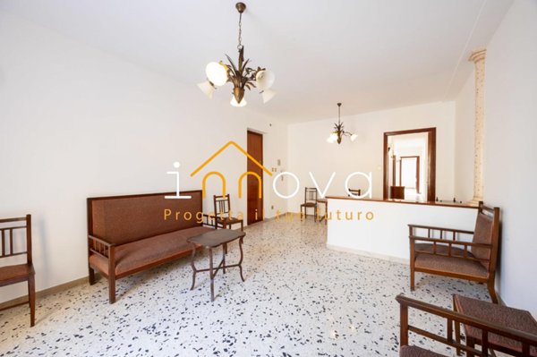 appartamento in vendita a Palermo in zona Centro storico