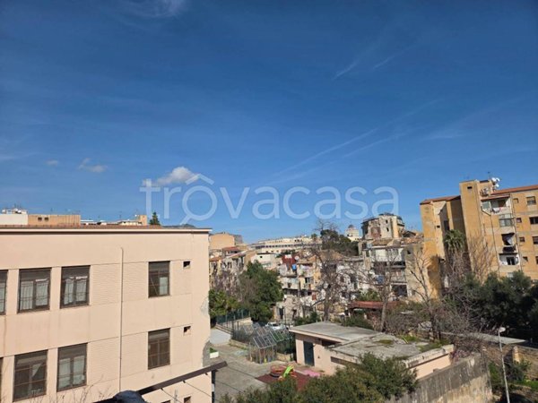 appartamento in vendita a Palermo in zona Zisa