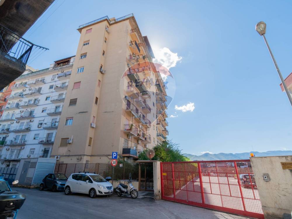 appartamento in vendita a Palermo in zona Noce