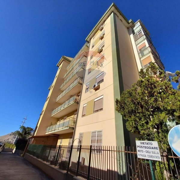 appartamento in vendita a Palermo in zona Sferracavallo