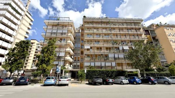 appartamento in vendita a Palermo in zona Politeama