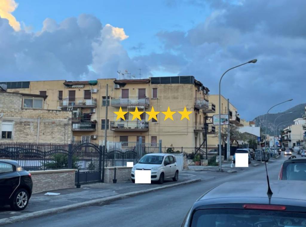 appartamento in vendita a Palermo in zona Acqua dei Corsari