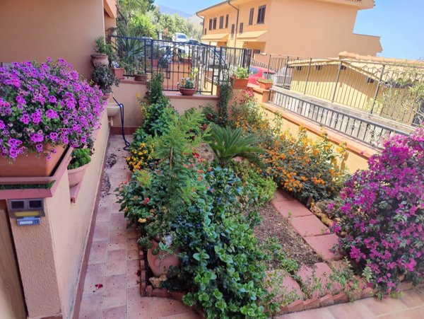 casa indipendente in vendita a Palermo in zona Boccadifalco