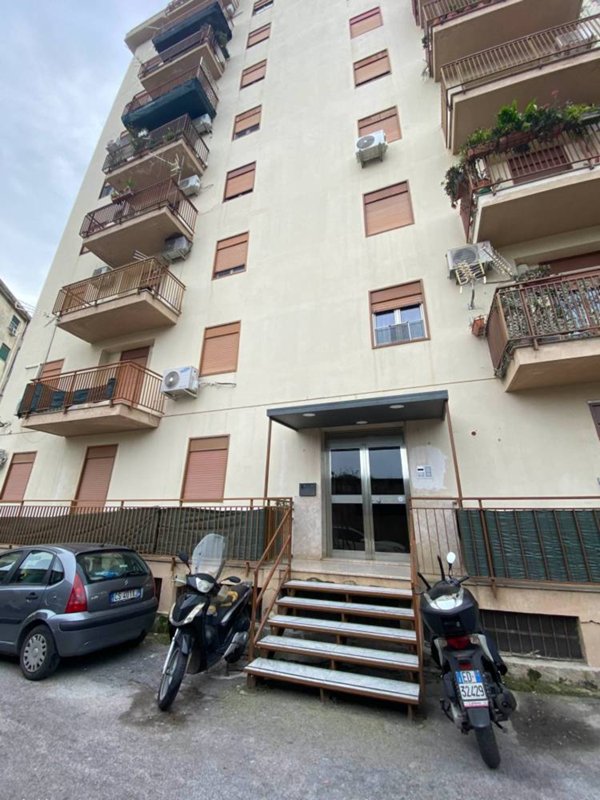 appartamento in vendita a Palermo