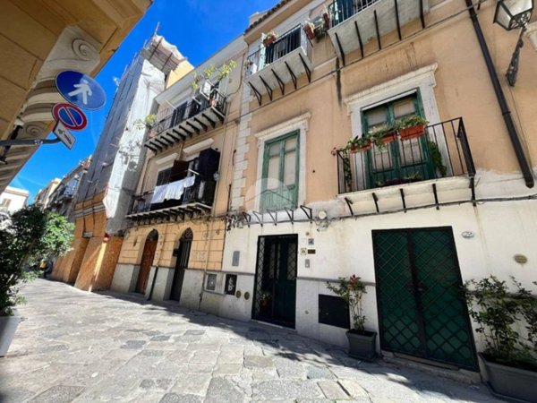 appartamento in vendita a Palermo in zona Centro storico
