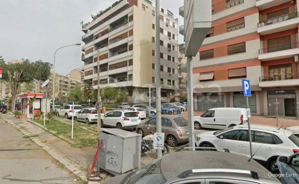 casa indipendente in vendita a Palermo in zona Libertà