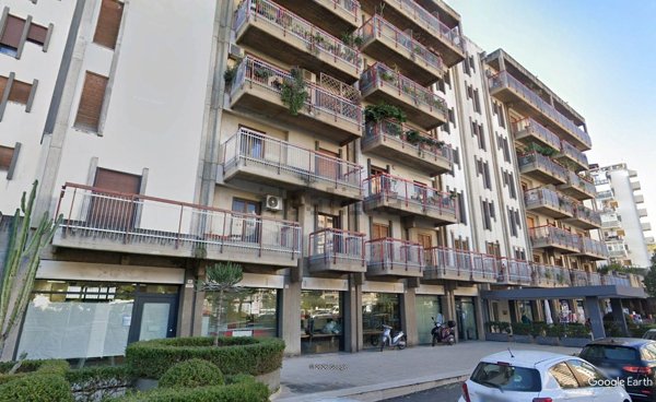 appartamento in vendita a Palermo in zona Malaspina/Palagonia