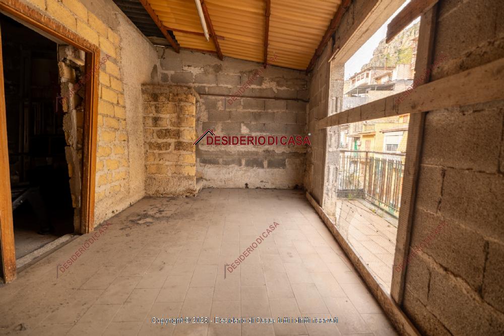 appartamento in vendita a Palermo in zona Baida