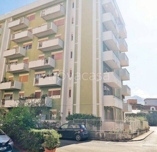 appartamento in vendita a Palermo in zona Uditore