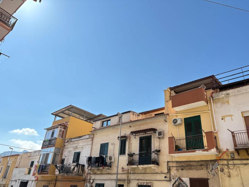 appartamento in vendita a Palermo in zona Oreto